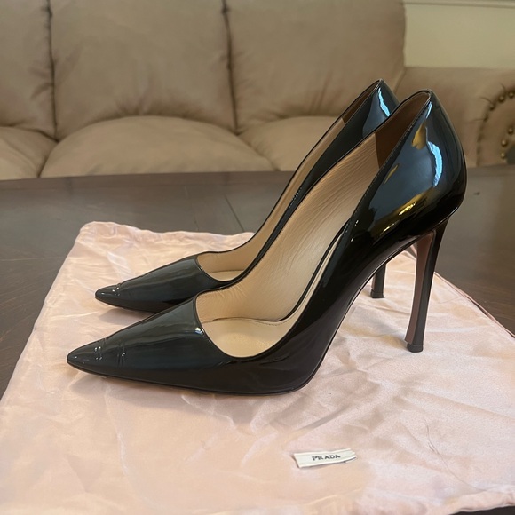 PRADA Black Patent Leather Pumps (Heels) Size 39 - Picture 1 of 9
